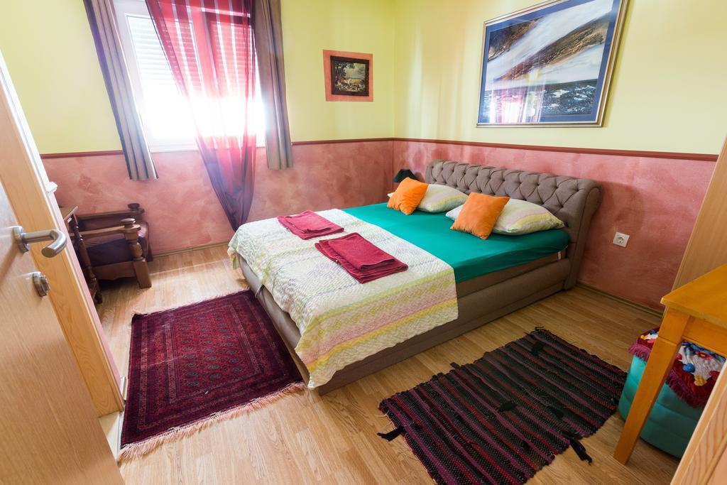 Apartment&Rooms "Globus" Mostar Room photo